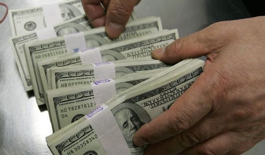 Kapalı Çarşıda serbest piyasada döviz fiyatları