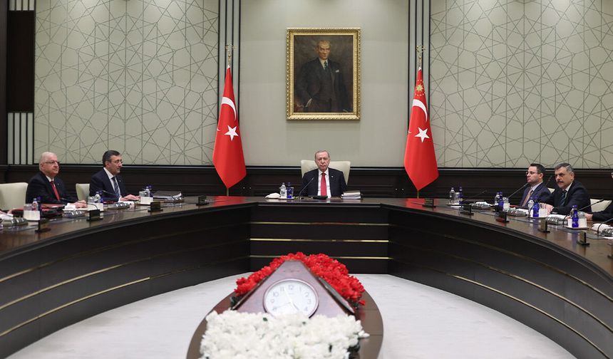 MGK Bildirisi: "Terörün milletimizin gündeminden geri dönmemek üzere çıkarılacağı vurgulanmıştır"