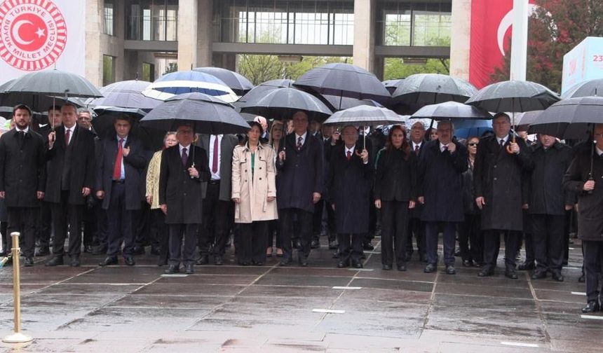 TBMM’de 23 Nisan dolayısıyla tören düzenlendi