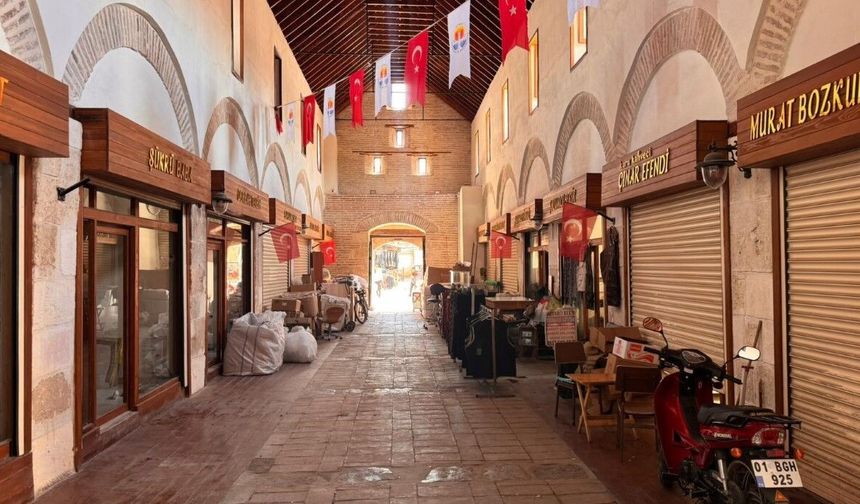Adana’nın tarihi Kapalı Çarşı’sı, adı gibi ‘Kapalı’ kaldı