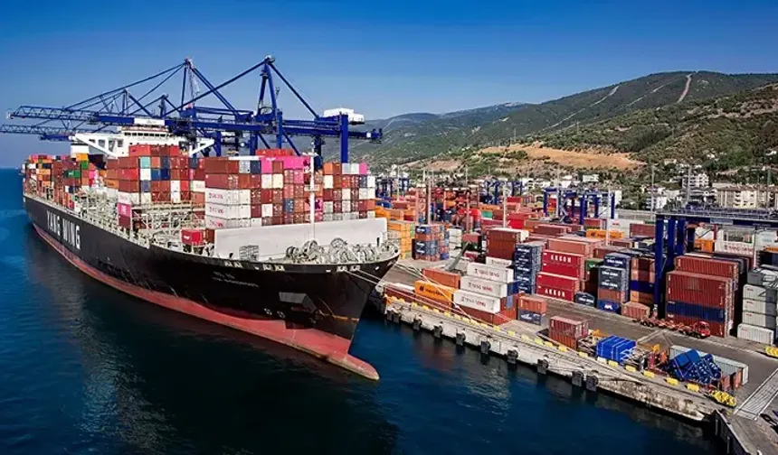 Dış ticaret açığı Nisan ayında yüzde 29,8 azaldı