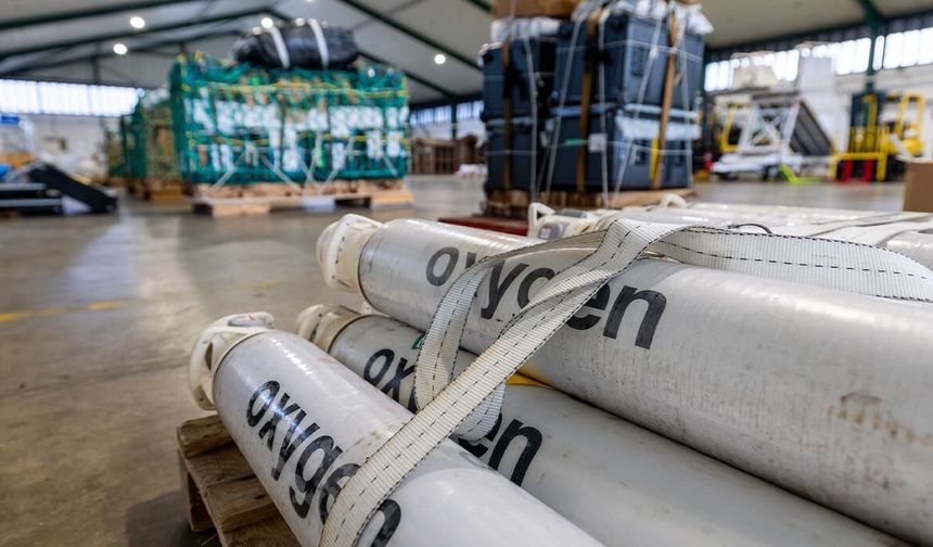 İngiltere’den Tristan da Cunha’ya hantavirüs müdahalesi kapsamında paraşütlü sevkiyat