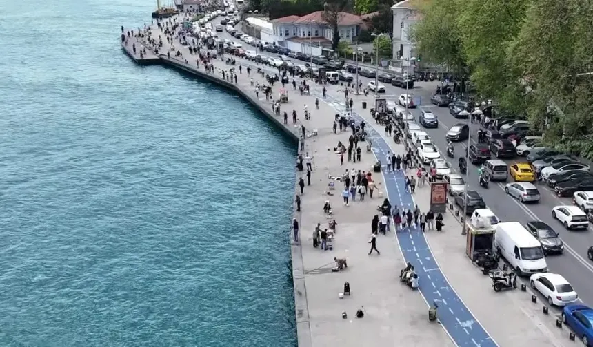 İstanbul’da güneşi gören sahile koştu