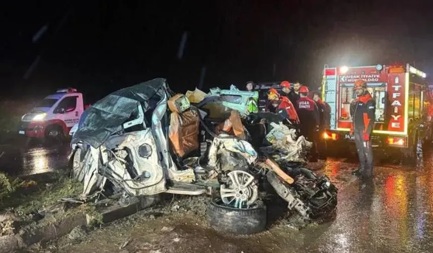 Uşak’ta 7 aracın karıştığı zincirleme kaza: 4 ölü 17 yaralı
