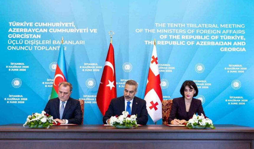 Azerbaycan ve Gürcistan Dışişleri Bakanları’ndan bölge için "barış" mesajı