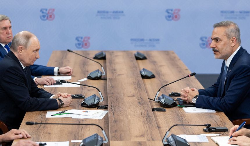 Bakan Fidan, Rusya Devlet Başkanı Putin ile görüştü