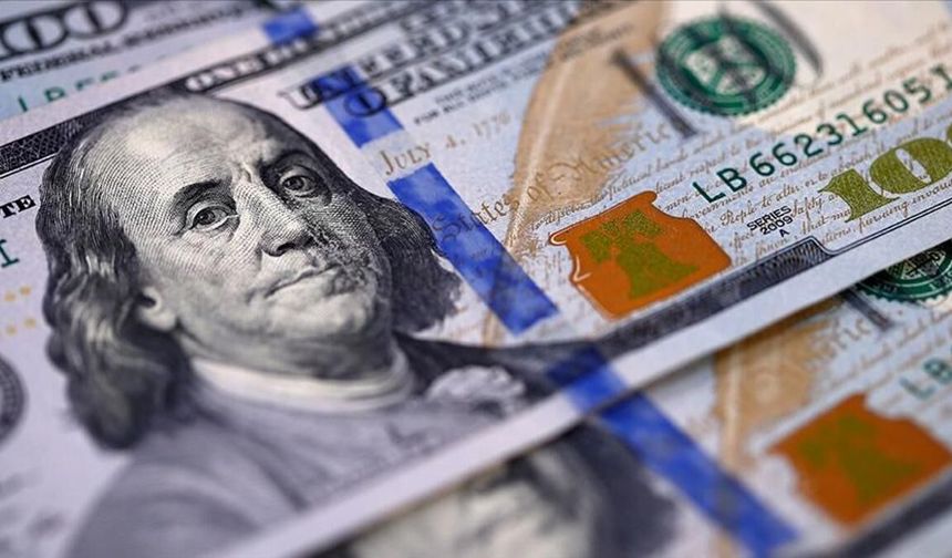 Cari denge Nisan ayında 5 milyar 695 milyon dolar açık verdi