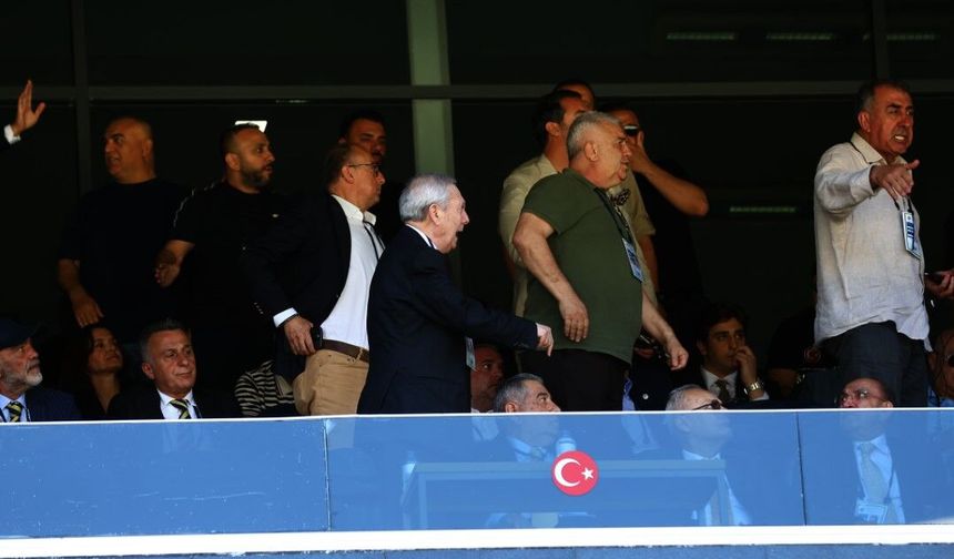 Fenerbahçe olağanüstü seçimli genel kurulunda arbede çıktı