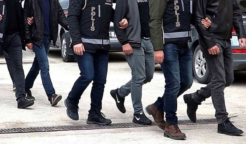 İstanbul merkezli suç örgütü operasyonunda 23 şüpheli gözaltına alındı