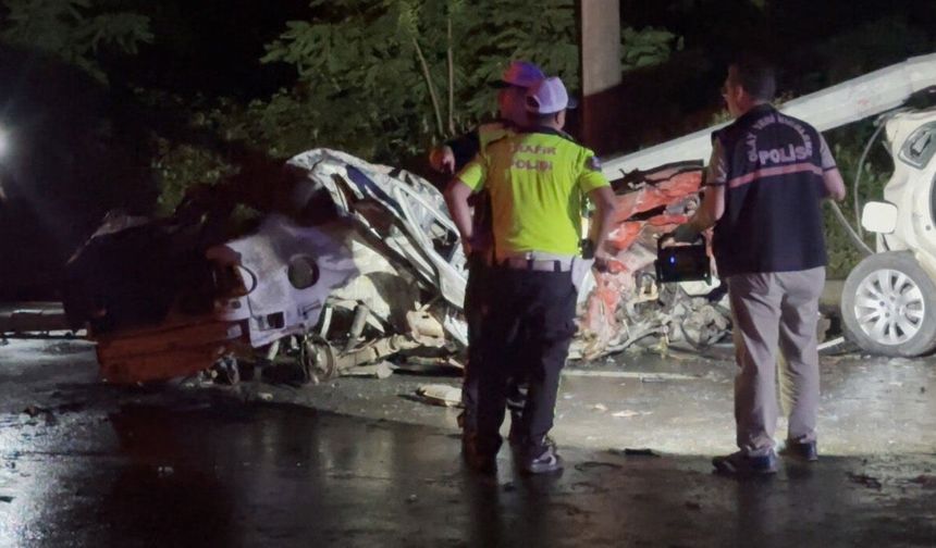 Rize’de feci kaza: 4 ölü, 3 yaralı