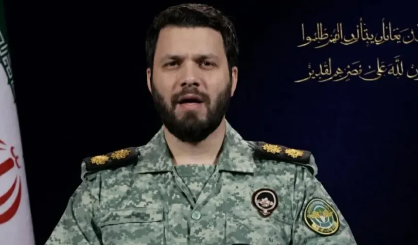 İran: "ABD'nin Hürmüz Boğazı'na müdahale etmesine izin vermeyeceğiz"