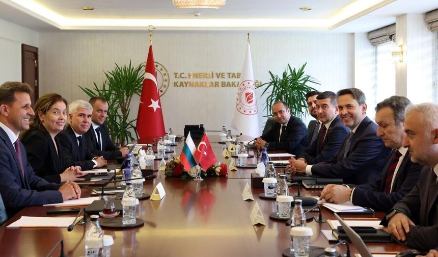 Türkiye ile Bulgaristan arasında doğal gazda iş birliği protokolü imzalandı