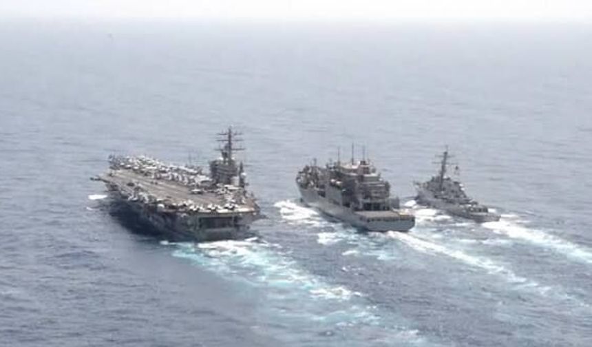 ABD güçleri İran ablukasında ticari gemileri yönlendirdi