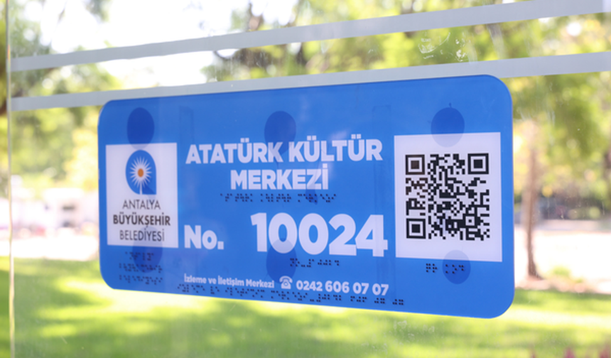 Antalya'da engelli dostu durak sayısı artıyor