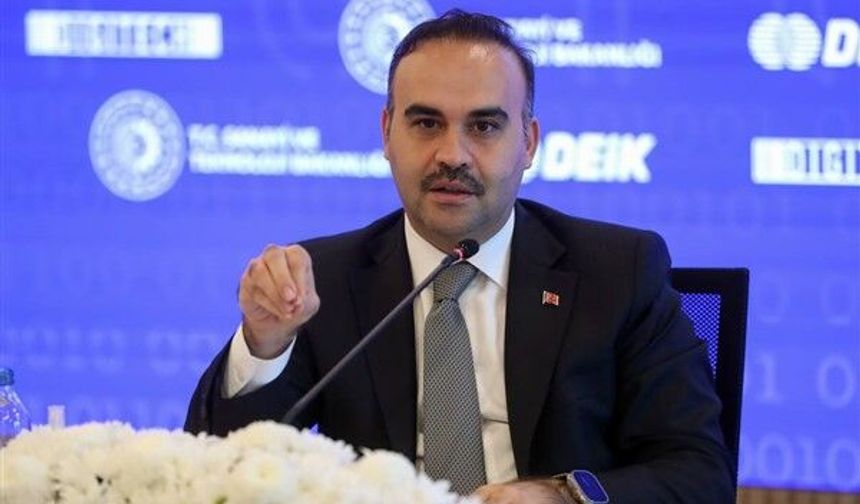 Bakan Kacır: Türkiye'nin sanayi üretimi yüzde 31 arttı