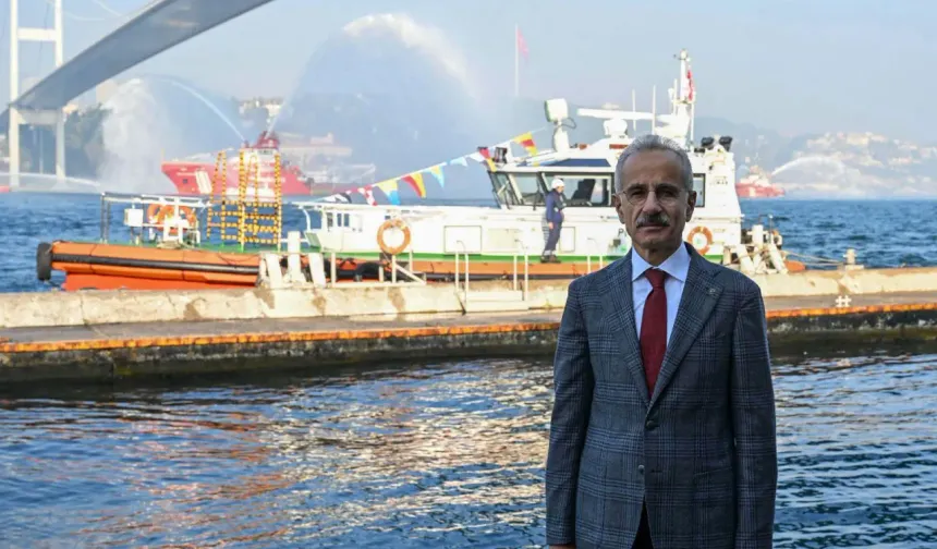 Bakan Uraloğlu: Türkiye'nin denizcilik gücünü dosta düşmana gösteriyoruz