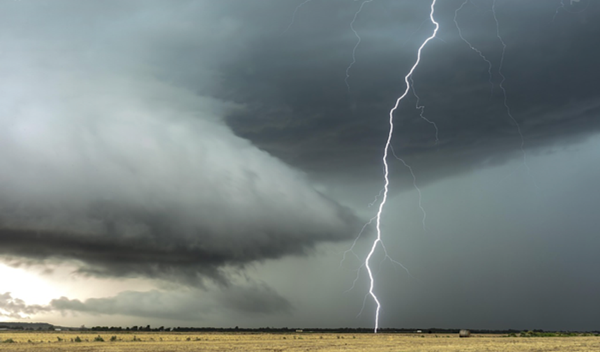 Meteoroloji'den 14 il için kuvvetli yağış ve rüzgar uyarısı