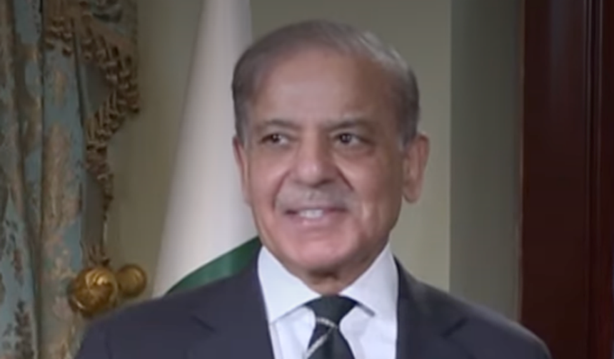 Pakistan Başbakanı Şerif: Bağımsızlık Günü'nde ulusal azmimizi yenileyelim