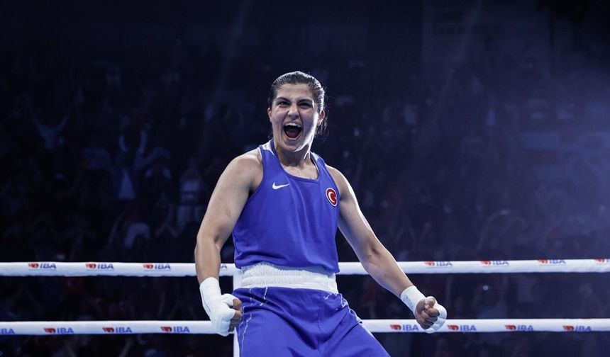 Avrupa Boks Şampiyonası'nda milli sporcu Busenaz Sürmeneli altın madalya kazandı