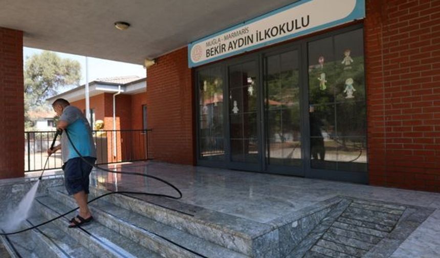 Marmaris'te okullar yeni eğitim dönemine hazır