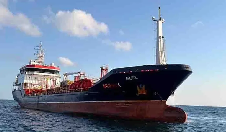 Silivri açıklarında kaza yapan geminin battığı değerlendiriliyor