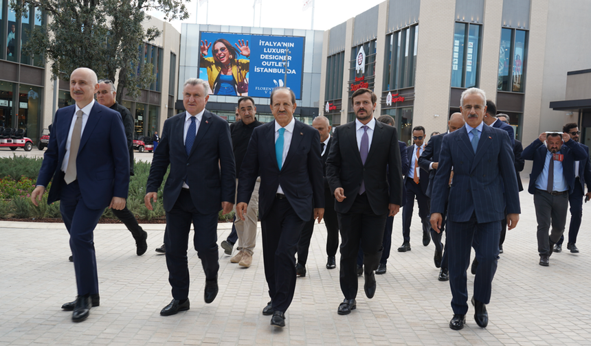 Türkiye’nin İlk Lüks Designer Outleti Florentia Village Resmî Olarak Açıldı