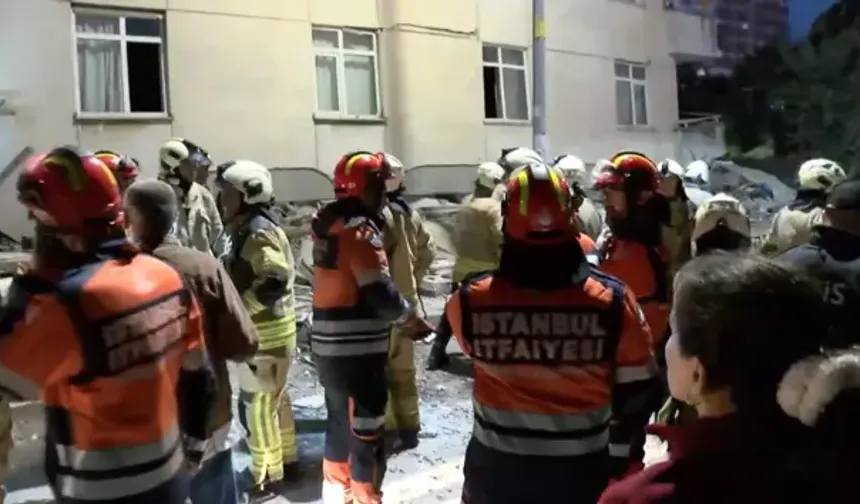 İstanbul'da Zemin +6 Katlı Binanın 3 Katı Çöktü: Arama Kurtarma Çalışmaları Aralıksız Devam Ediyor