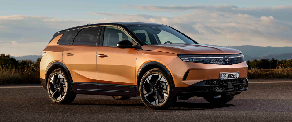 Opel Turki̇ye Isindetayi