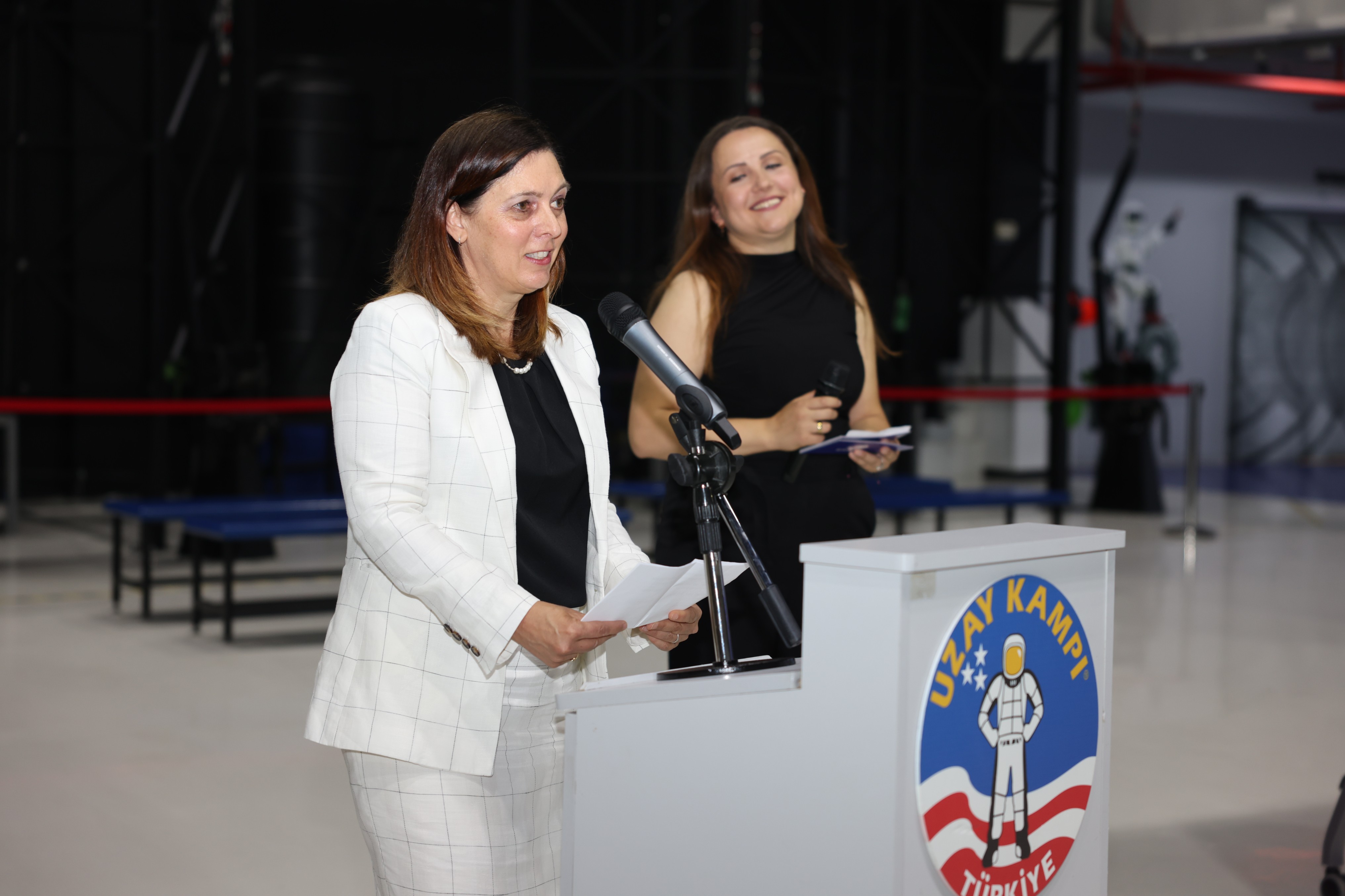 Esbaş Yönetim Kurulu Bşk. Deniz Tuncer 150030522