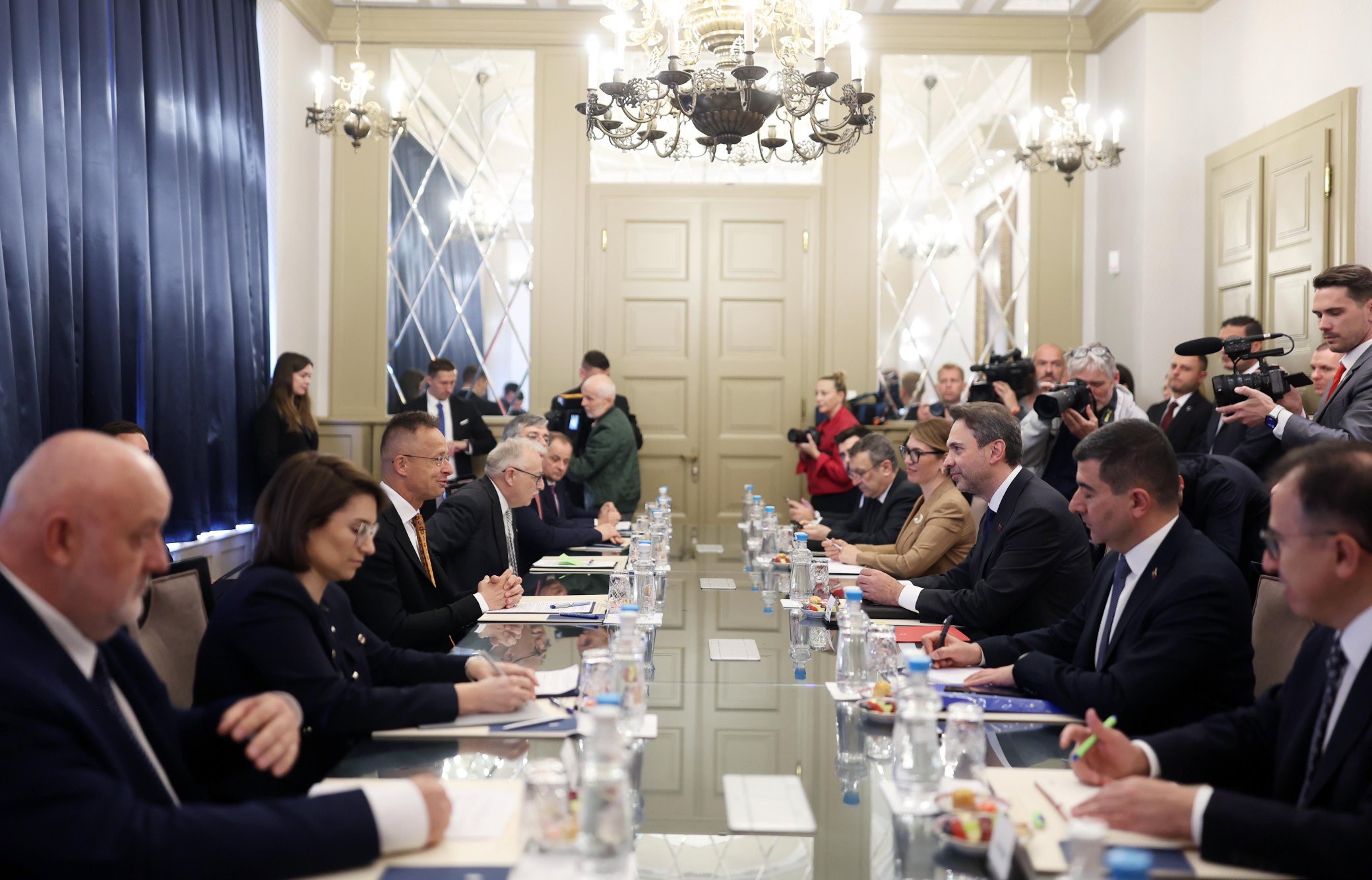 Gpx7Ff Y W0 A Ay H F