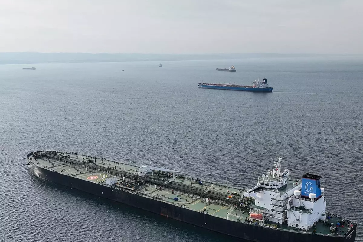 Rusya Baltik Denizi Nde Yunanistan A Ait Petrol 18646095 9958 Amp