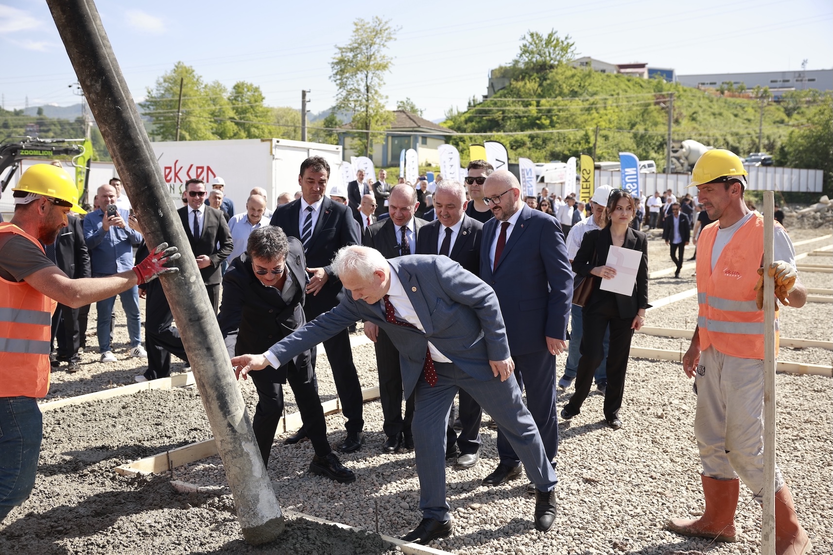 Ucuncufabrika Temelatma1 142330387