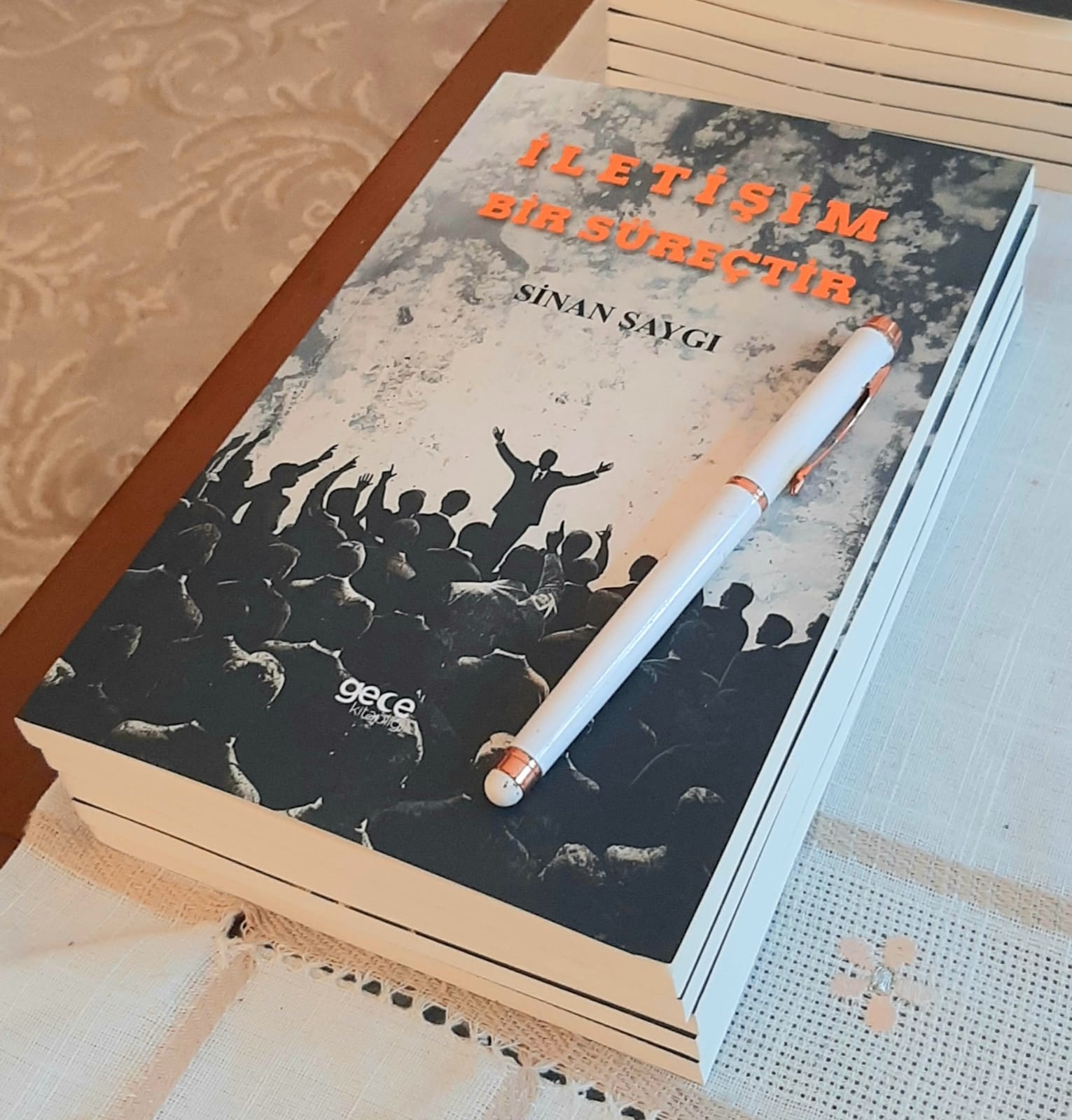 Ecb6C2Fb C215 4677 8B9A B34750Ee9221