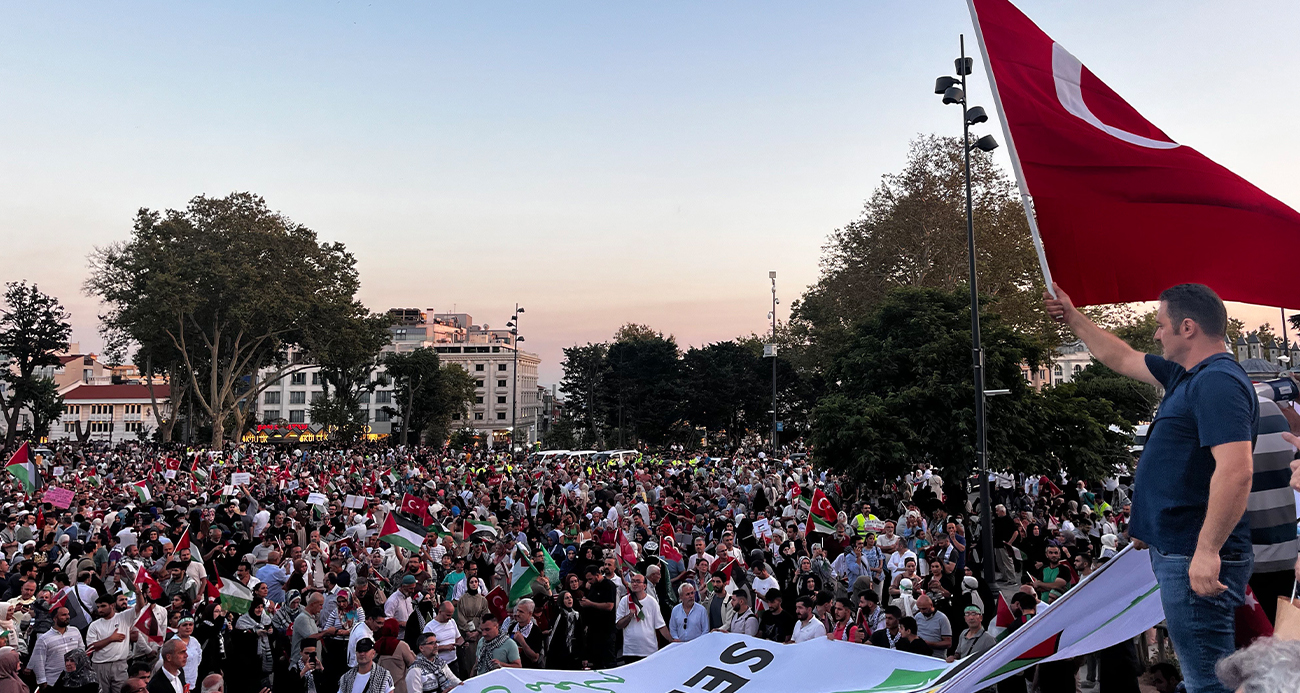 İstanbul’da Gazze’ye Umut Işığı Ol Yürüyüşü Binlerce Kişi Ayasofya Camii’ne Yürüdü Isindetayi.com Haber