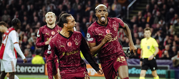 Victor Osimhen’den Tarihi Hat Trick Galatasaray, Ajax’ı Amsterdam’da 3 0’La Geçti Isindetayi