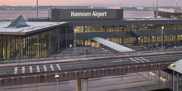 Hannover Havalimanı'nda Dron Tehlikesi Nedeniyle Uçuşlar Aksadı Isindetayi Gundem