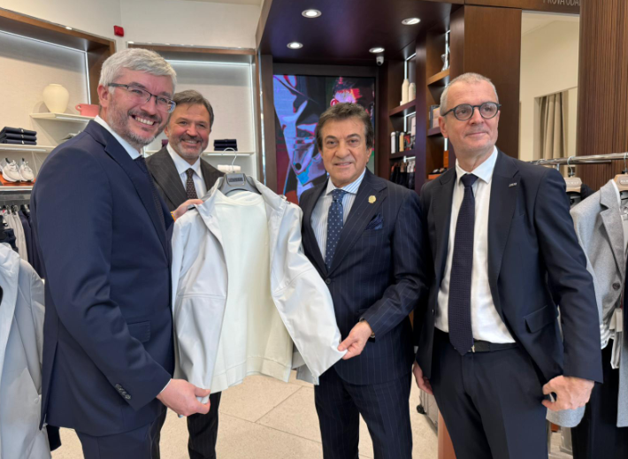 Avrupa Üniversite Sporlarına D’s Damat Imzası Isindetayi Haber Moda Sponsor