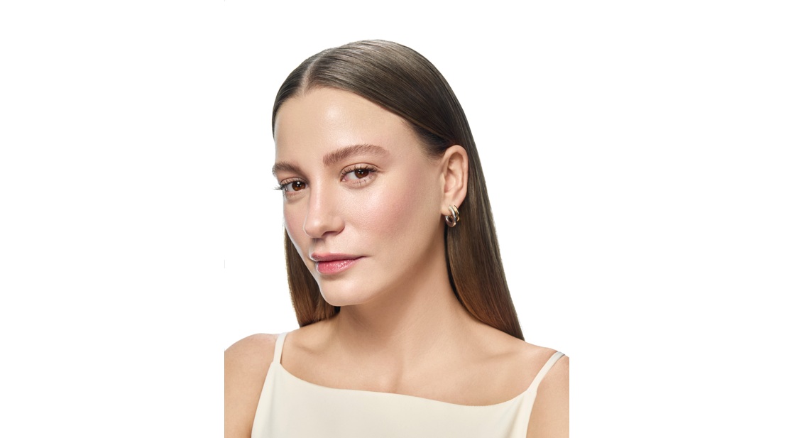 L’oréal Paris’in Yeni Güzellik Elçisi Serenay Sarıkaya Isindetayi Haber Moda