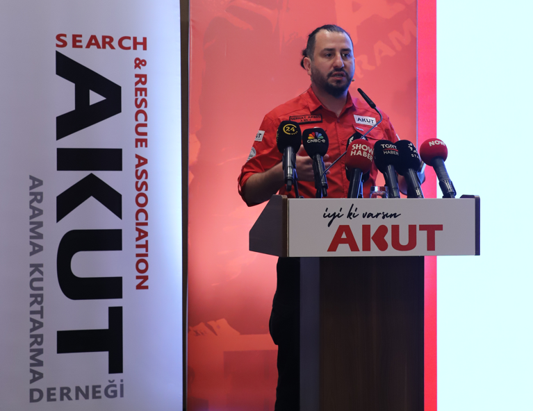 Akut Arama Kurtarma Derneği Yönetim Kurulu Başkanı Serhat Akbel Isindetayi Orhan Dörter