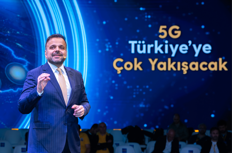 Turkcell Genel Müdürü Dr. Ali Taha Koç Isindetayi