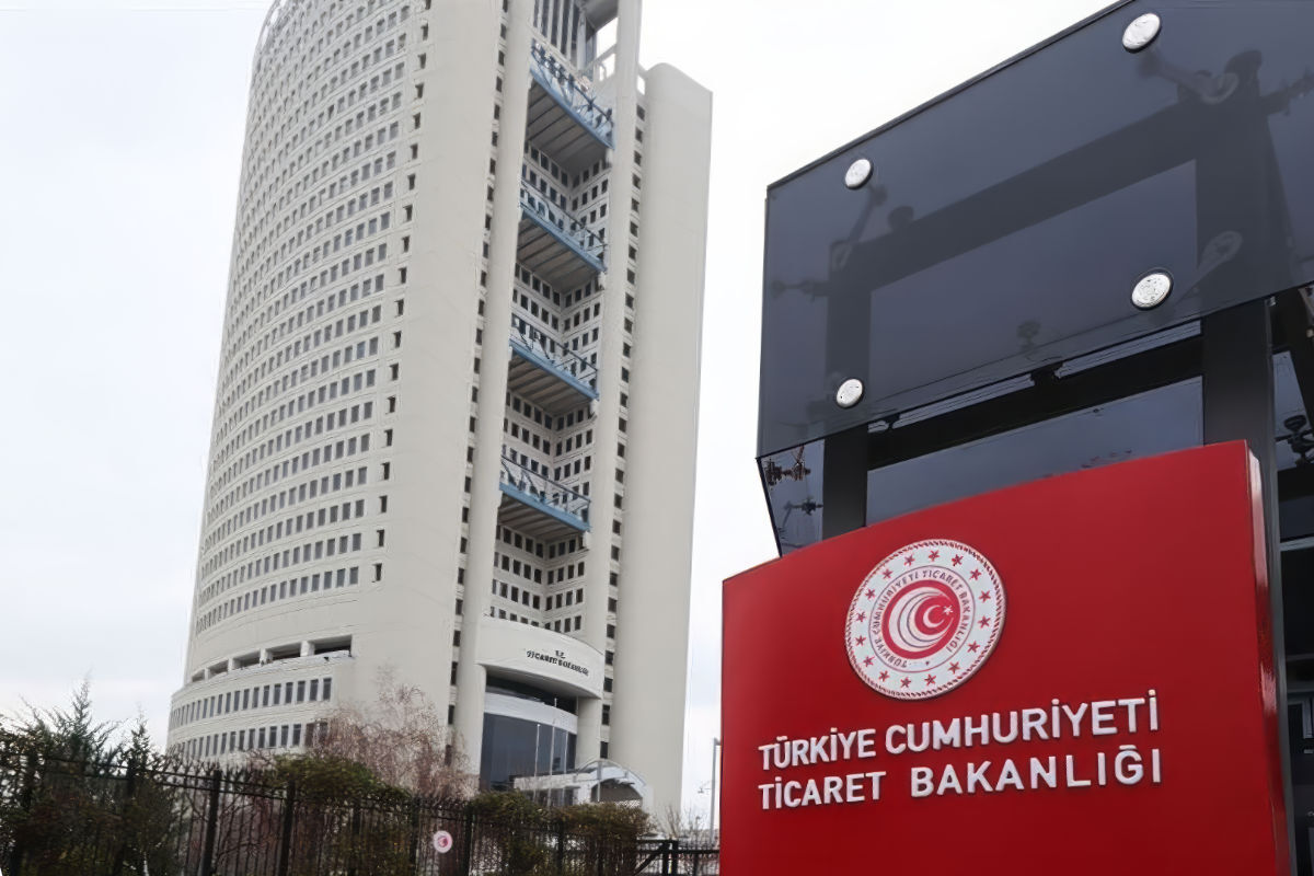 Ticaret Bakanlığı: "Bir otomotiv firmasına 863 milyon lira ceza uygulandığı haberleri gerçeği yansıtmamaktadır"