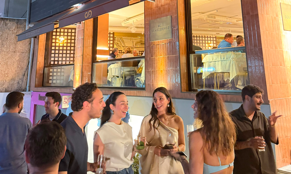 Bebek'in En Yeni Gastronomi Adresi “Sekizdeyiz Bebek” Açıldı