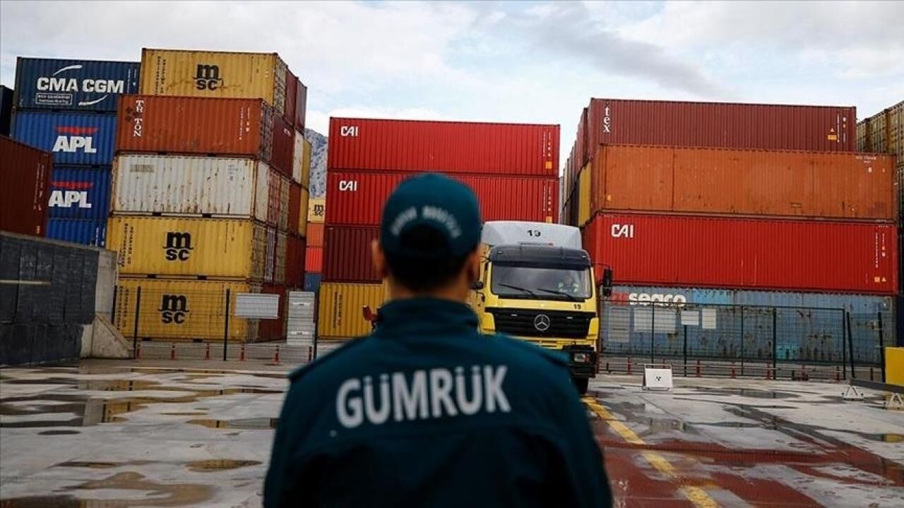 İthalat rejimi ve ilave gümrük vergisinde ara düzenleme