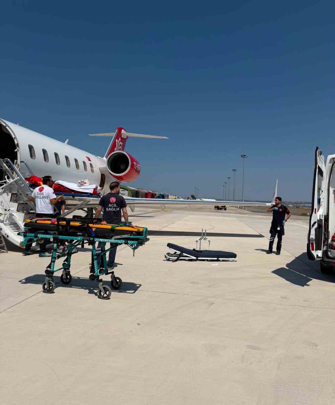 Mısır’da Trafik Kazası Geçiren 3 Türk Hava Ambulansıyla Türkiye’ye Getirildi Isindetayi Haber
