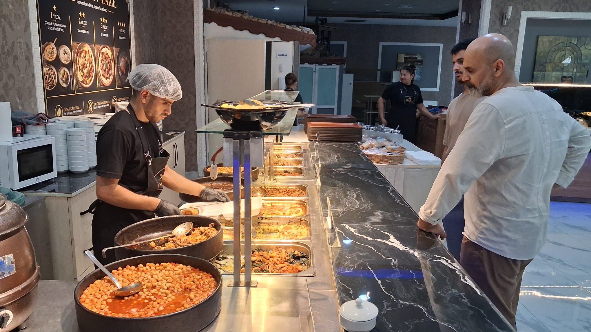 Hanli Türk Mutfaği, Kurtköy'de Hi̇zmete Başladi Isindetayi Gastronomi