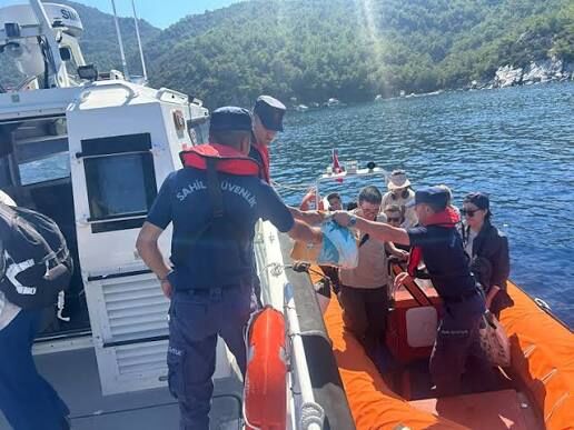KEGM: Fethiye açıklarında teknede yangınında 130 kişi kurtarıldı