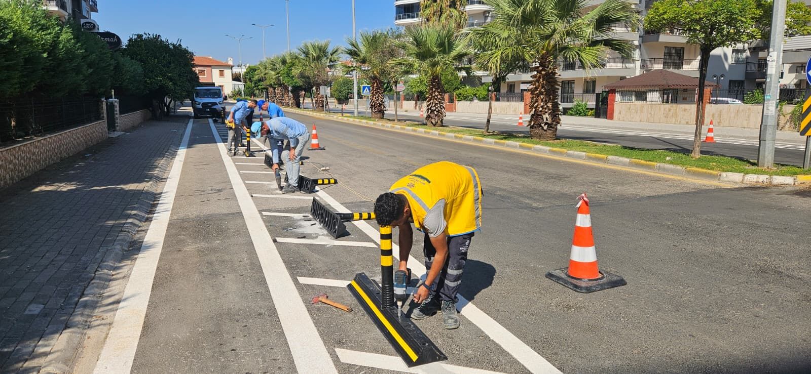 Aydın’ın 17 Ilçesinde Yol Yapım Ve Yenileme Çalışmaları Sürüyor Isindetayi Haber