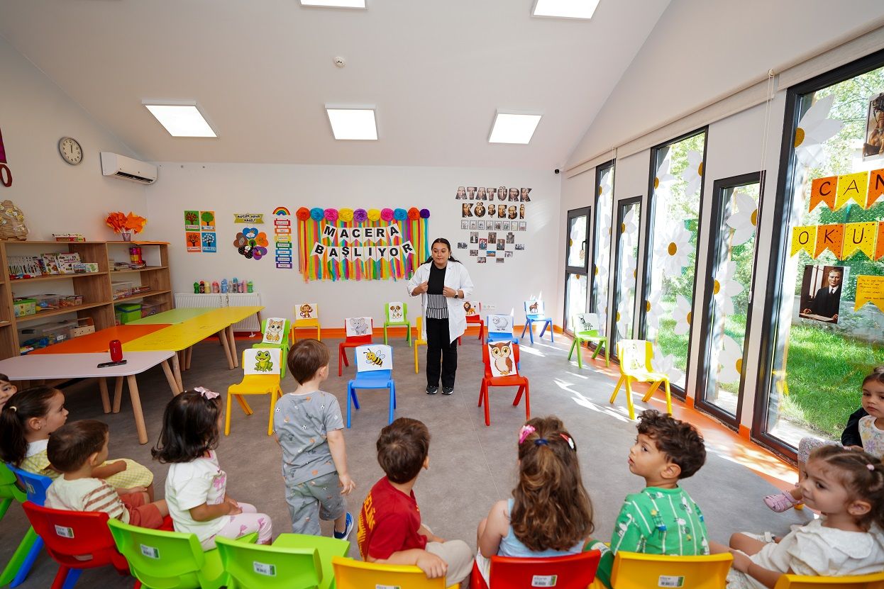 Beylikdüzü'nde Zübeyde Ana Gündüz Çocuk Bakımevi hizmete açıldı