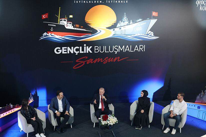 Cumhurbaşkanı Erdoğan, Samsun’da Petek Genç’te Gençlerle Buluştu Haber Isindetayi